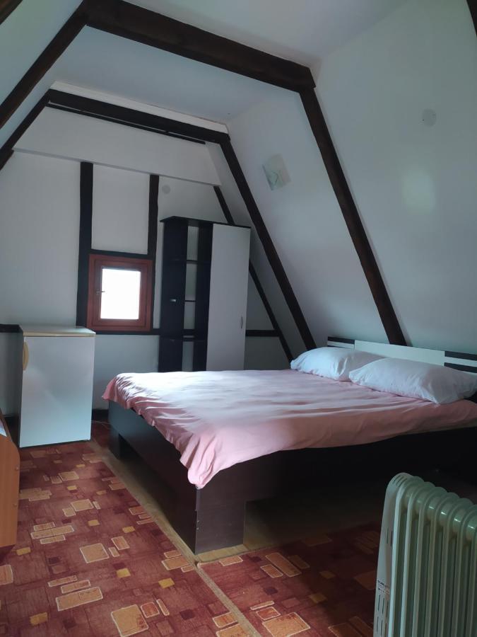Dedina Kuca 1937 Apartment Mokra Gora Luaran gambar